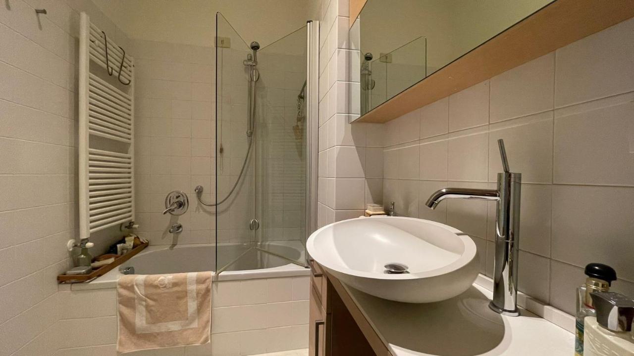 Nolo Square Apartment Милано Екстериор снимка